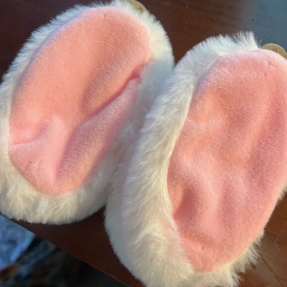 Doudou et Compagnie Paris White Lamb Baby Booties With Rattle Newborn - Picture 5 of 7